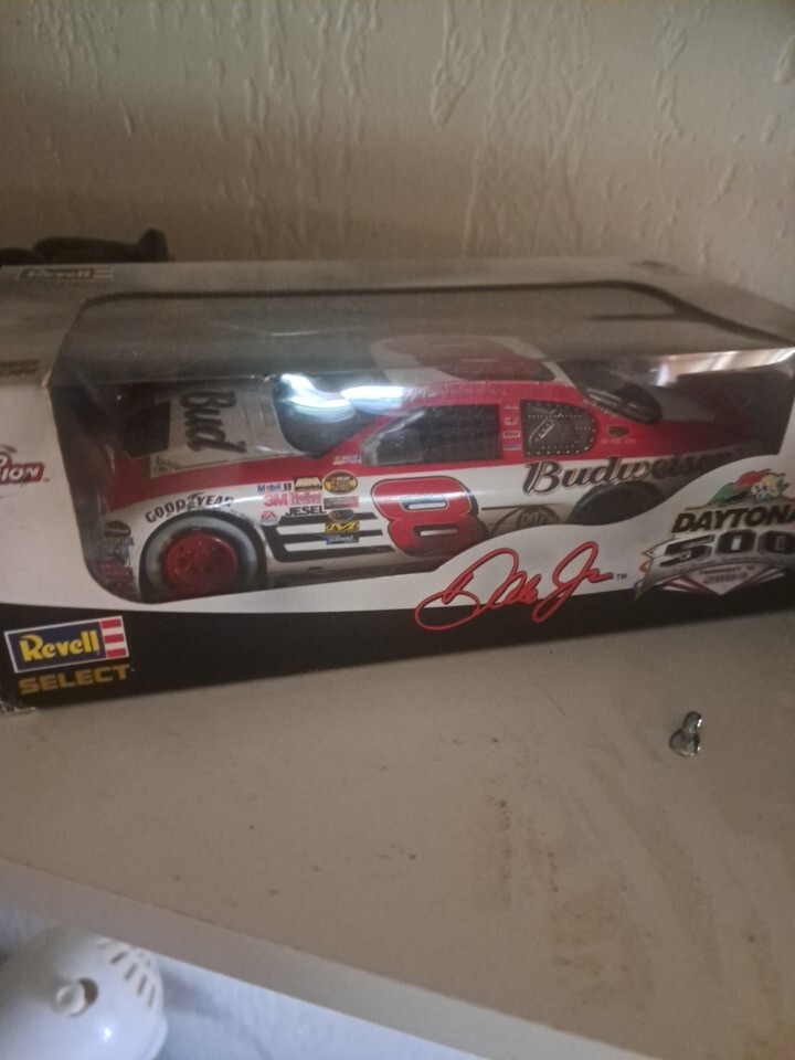 Picture 1 of 7