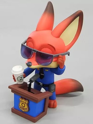 Disney Zootopia Mini Figure Officer Nick POP MART Collectible