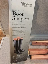 Woodlore Boot Shapers Pair Cedar