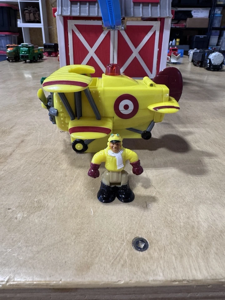 GeoTrax Blast-Through Barn Complete Set RC Plane & Remote Works Fisher-Price - Image 4 of 4