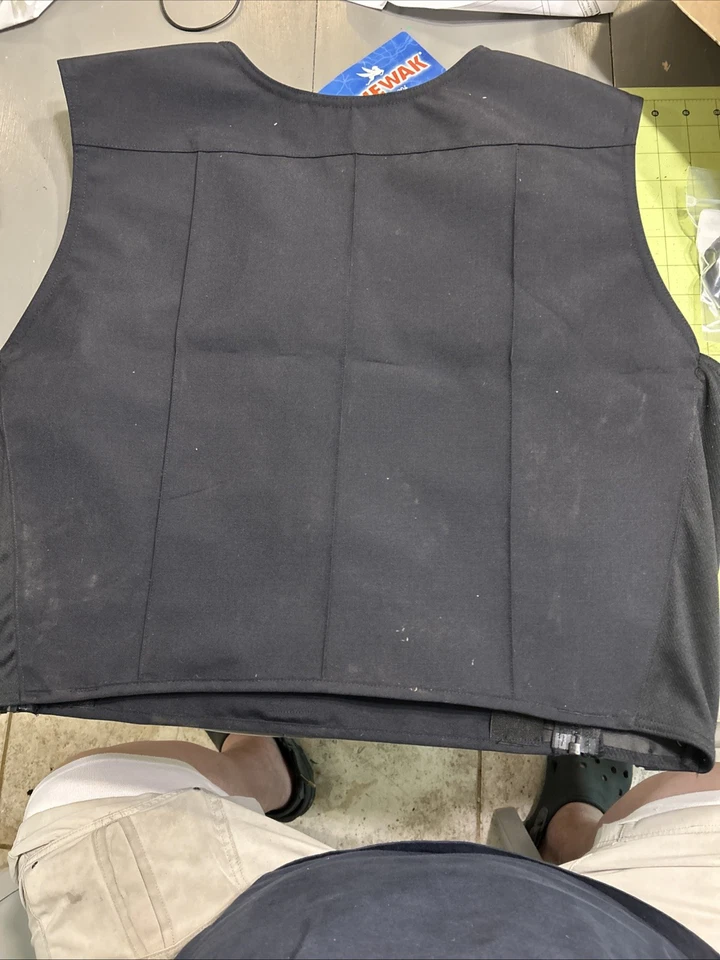 Spiewak SCRPP93 LARGE Professional Poly Men's Vest Carrier Uniform SPRUCE GREEN - Image 4 of 4