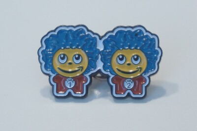 Amazon Peccy  Dr. Suess Thing 1 Thing 2 Employee Pin NEW