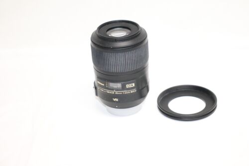 Nikon AF-S DX NIKKOR 85mm f/3.5G ED Micro VR Lens with 52mm ring adapter - Picture 1 of 4