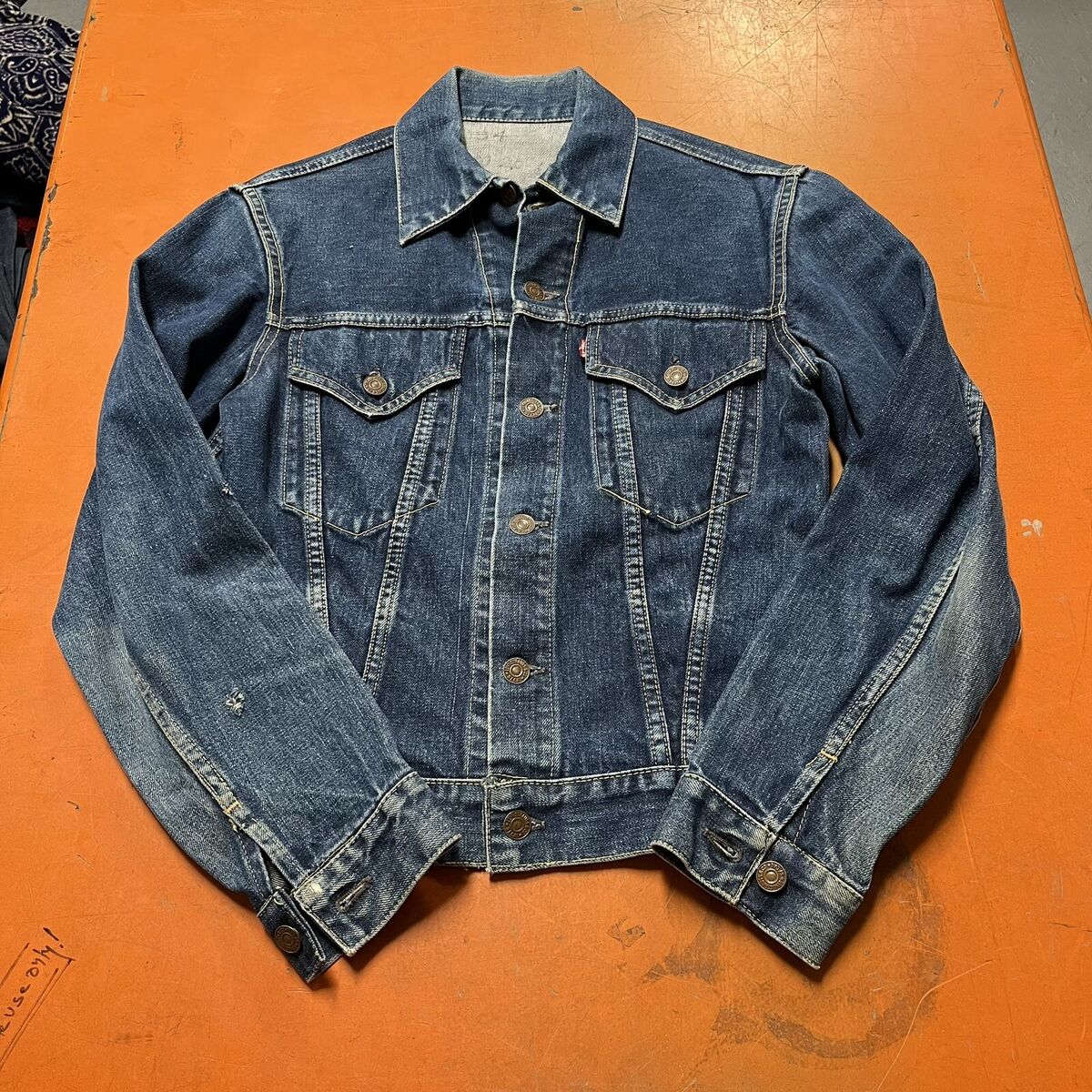 VINTAGE LEVI'S 557XX DENIM JACKET BIG E TYPE 3 SMALL SIZE 34 VINTAGE LEVI'S 557XX DENIM JACKET BIG E TYPE 3 SMALL SIZE 34