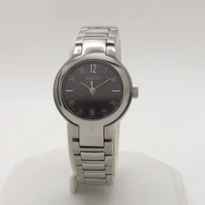 Gucci Timepieces Watch 8900L Ladies Stainless Steel Quartz Date New Battery 26mm