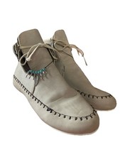 Handcrafted Leather Moccasin Ankle Boots Womens 8 Fur Lined Beaded Tan Soft Sole