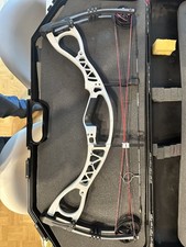 Hoyt Charger Compound Bow