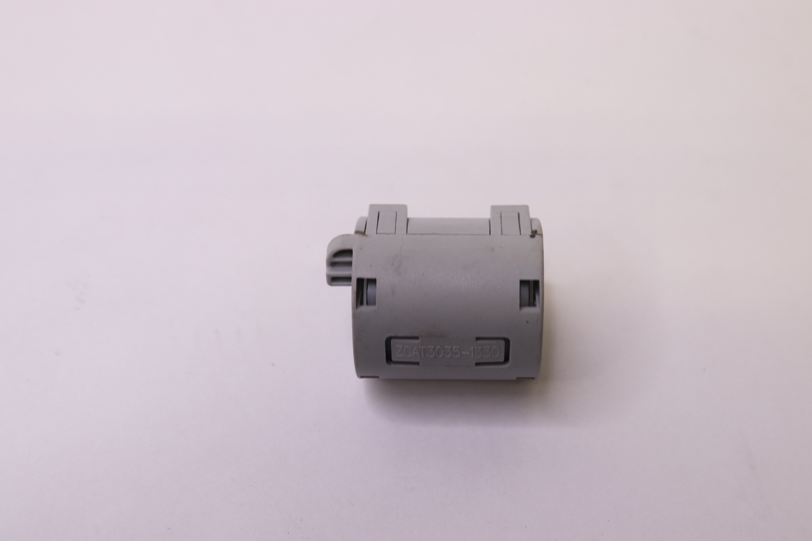 TDK Ferrite Clamp On Cores Round Cable Clamp Filter 13mm ZCAT30351330