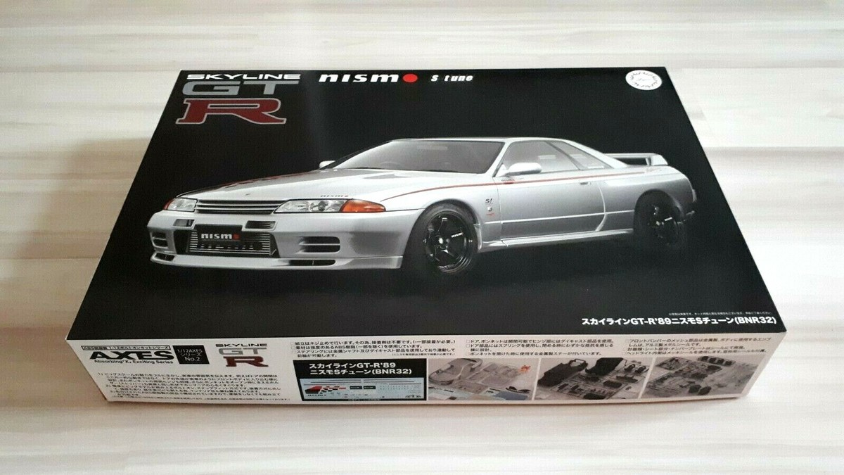 Nissan Skyline GT-R `89 Nismo S Tune in 1:12 scale Fujimi