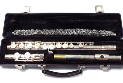 Gemeinhardt Silver plated  Flute 22SP with Case