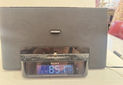 Sony ICF-CS15iPN Dream Machine Speaker Dock Clock Radio for 30 Pin iPod & iPhone