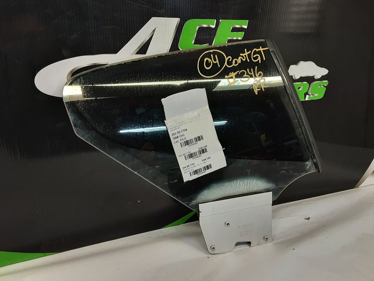 Bentley Continental GT 2004 Quarter glass P/N 596885