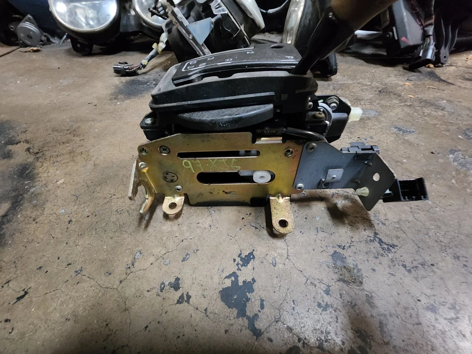 Palanca de cambios Jaguar XJ6 1994 1995 1996 1997 VANDEN PLAS Foto 3 de 4