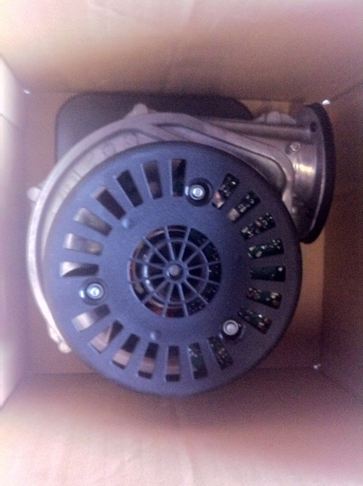 Saunier Duval RG128/1300-3612-031111 Fan 2000802204