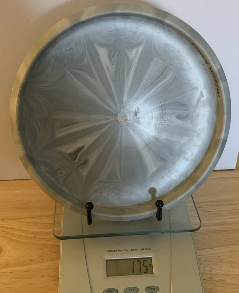 Dynamic Discs Warden Putter Gray With Red Foil 175 Grams - Image 4 of 4