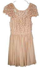 Xenia Boutique Peach Flowy Lace Dress Juniors Size 8 - Crocheted Babydoll Formal