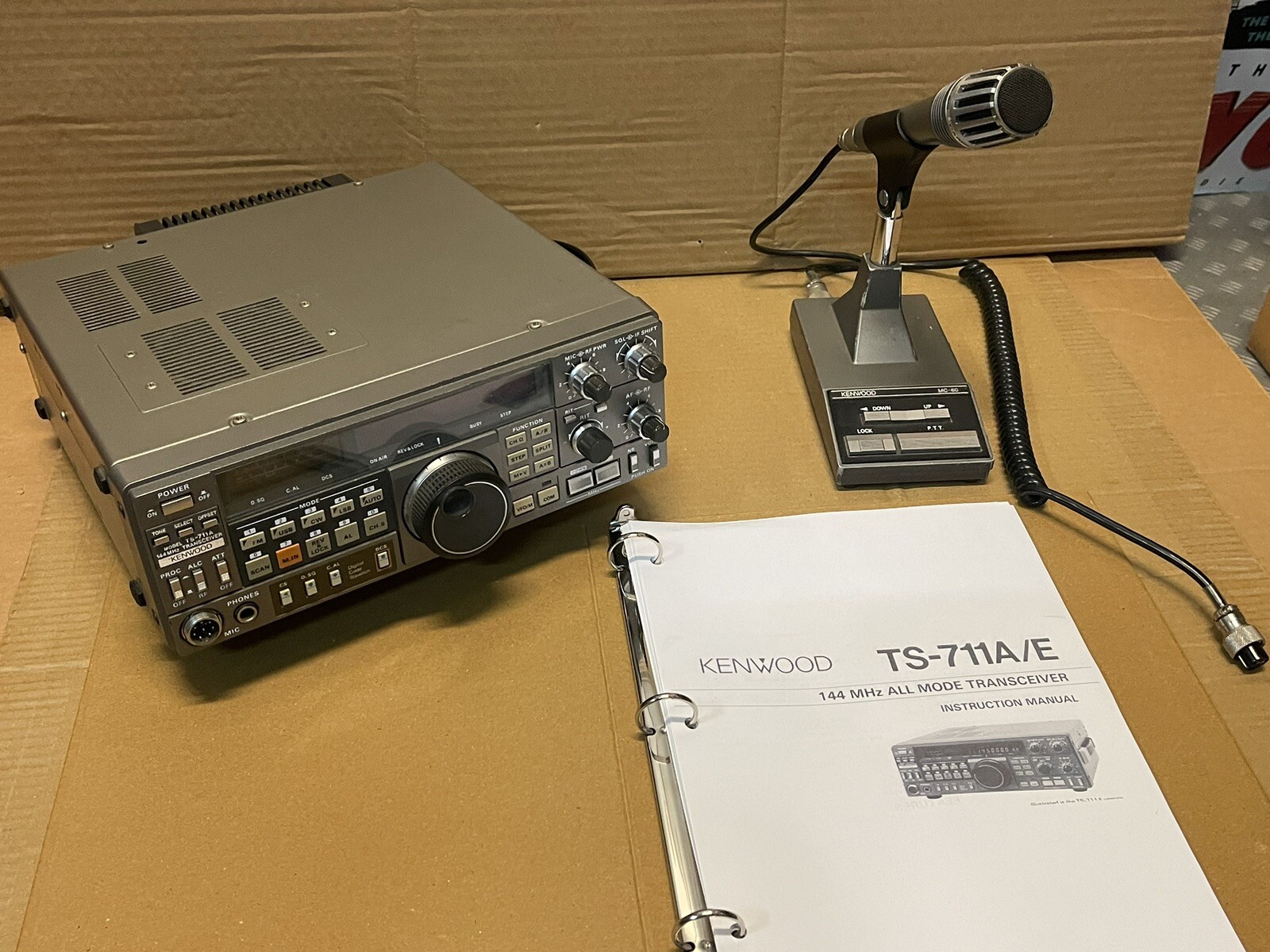 Vintage Kenwood TS711A Transceiver HAM Amateur Radio & MC60 Mic FOR