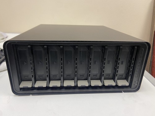 Data Robotics DROBO DRPR1-A Baie de stockage sans disques durs - EN L'ÉTAT - Photo 2/8