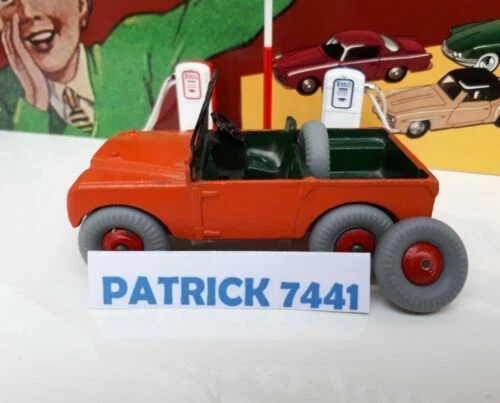 Véhicules miniatures Dinky, Land Rover