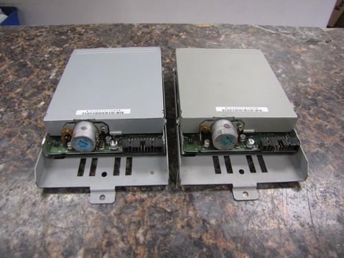 Lotto (2) Unità Disco Interno Mitsubishi Apple Macintosh MF-355F-592MA 1.44MB 3.5"