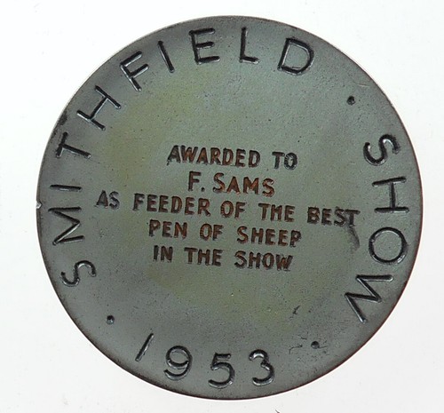 Great Britain CORONATION OF ELIZABETH II SMITHFIELD SHOW silvered-bronze 39mm - Picture 2 of 4