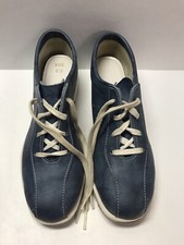 Vintage Excellent Condition Ladies Blue With White Bowling Shoes 6.5