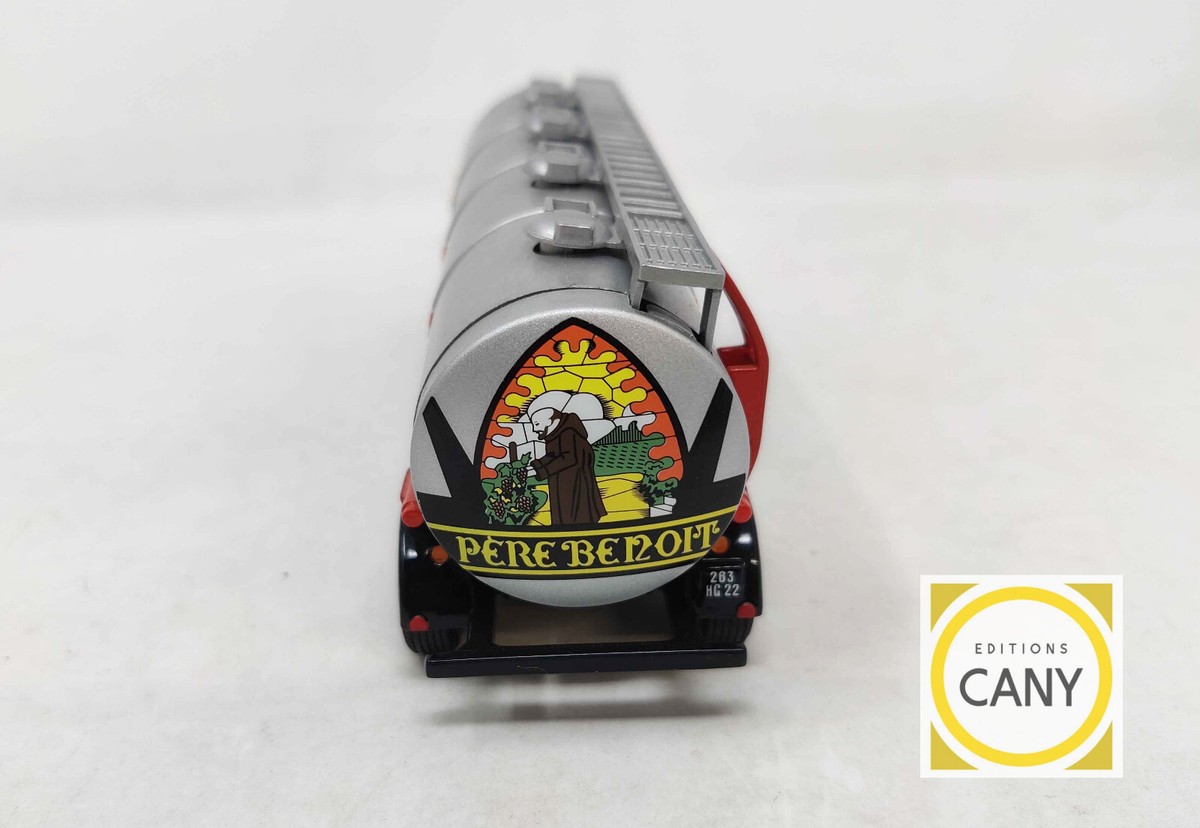Camion Saviem JL20 semi-citerne - Père Benoit - Corgi 71802 - 1/50