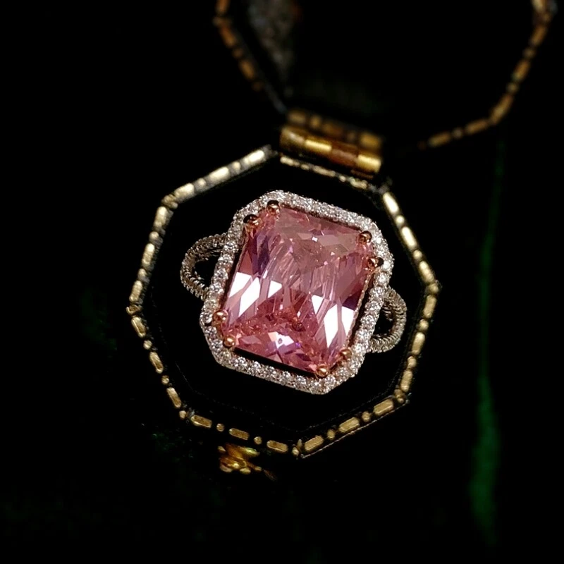 Anillo Banda Cuadrada Oro Blanco 18k Relleno Simulado Rosa Rubí Corte Radiante Dije V Foto 3 de 4