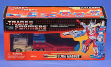 TRANSFORMERS G1 REISSUE ULTRA MAGNUS COMMEMORATIVE SERIES 2002 HASBRO