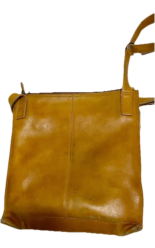 Derek Alexander Slim 复古平底邮差包真皮棕褐色骆驼棕色 — 第 2/4 张图片