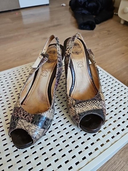 Women Vera Pelle Heels Multicolor Leather 37