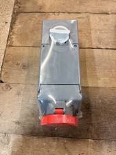 ILME 63A 5P commando socket + switch