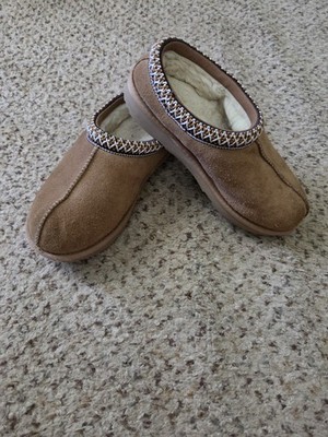 Girls Size 1 Uggs