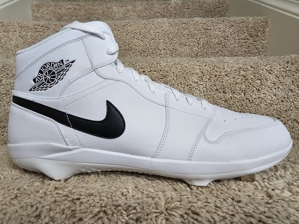 Nike Jordan 1 Retro White Black Baseball Metal Cleats AV5355  display picture 3