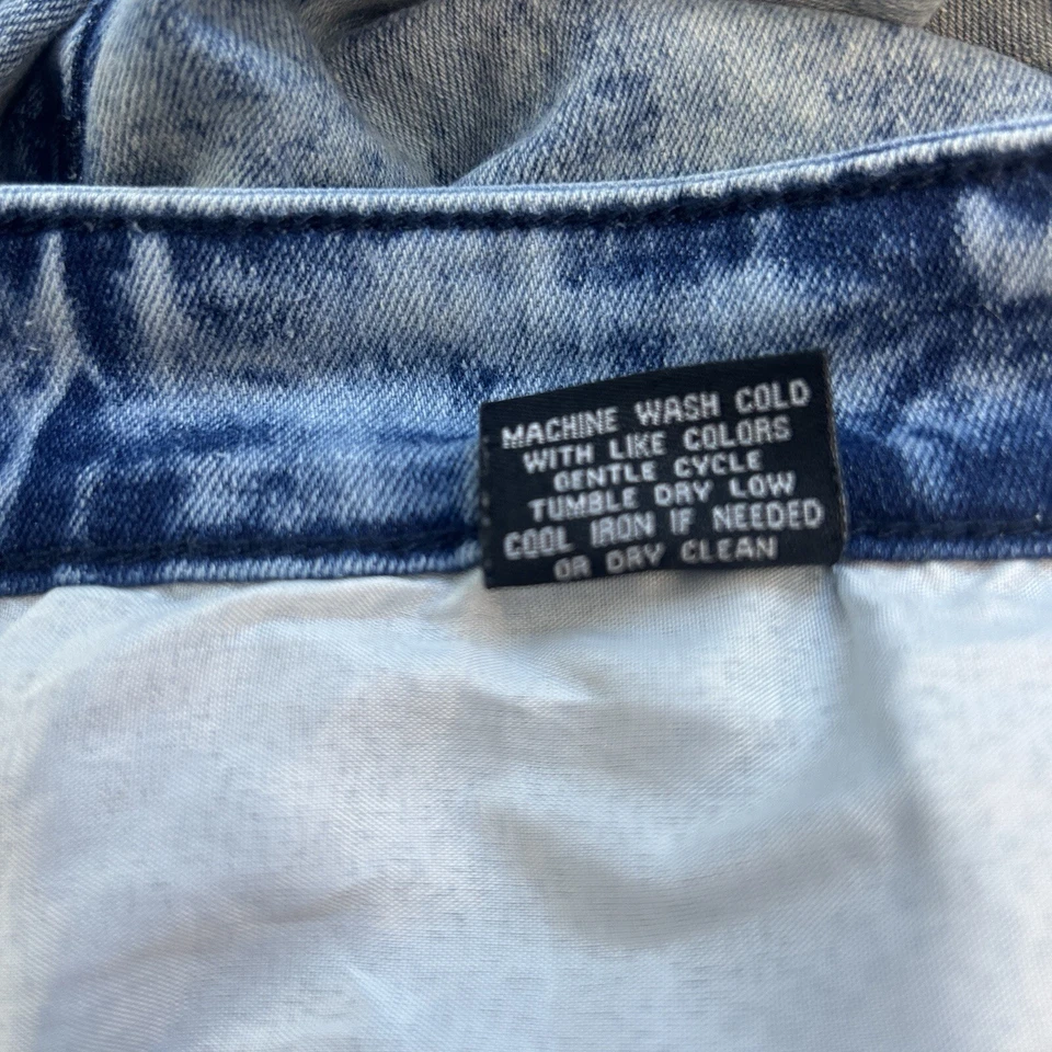 Men's Lion Dynasty Size 40 Distressed Ripped Denim Light Wash Jeans bin67 - Image 4 of 4