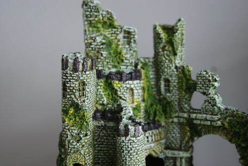 Stunning Large Classic Old Ruin Ancient Castle Ruin 31 x 26 x 15 cms - Picture 5 of 7