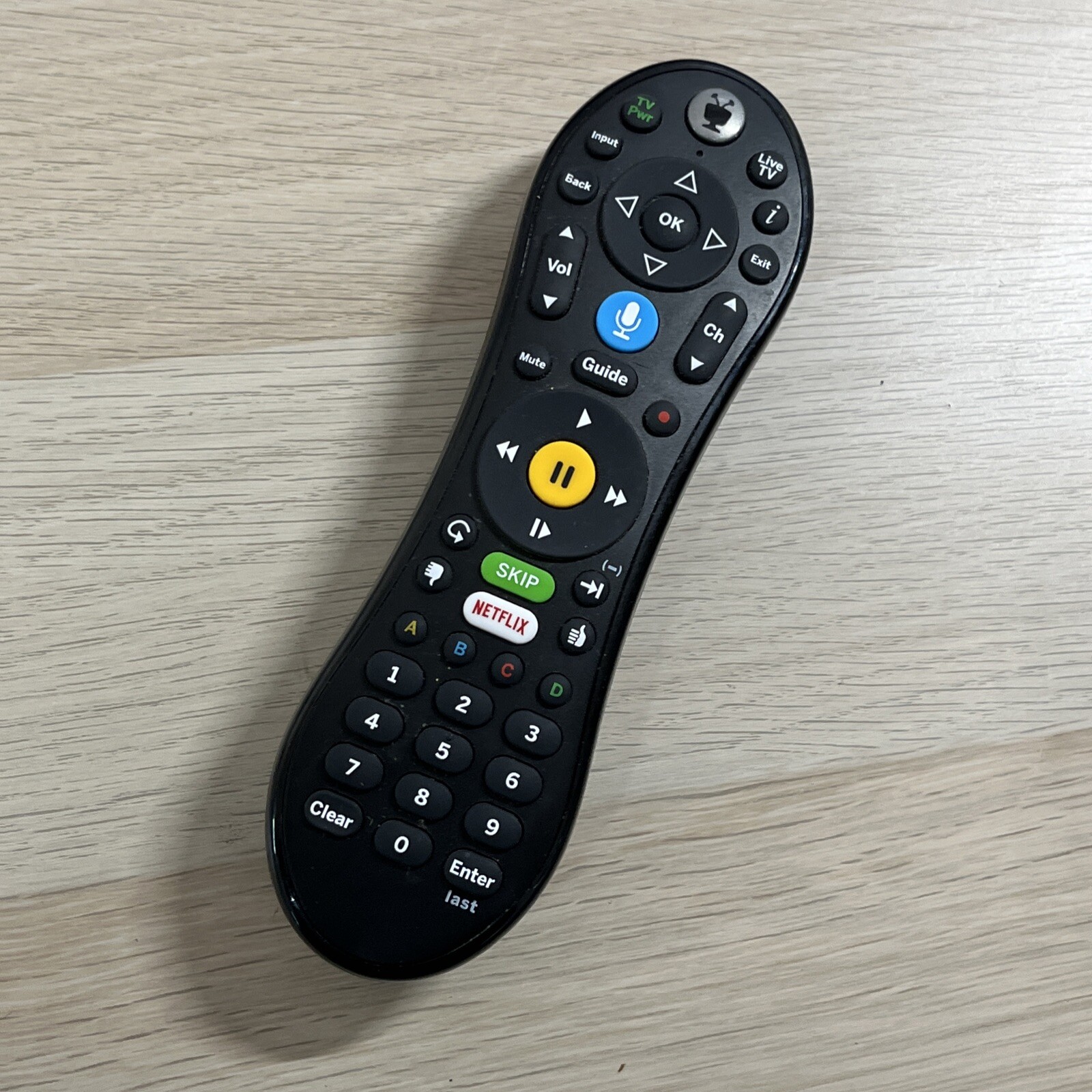 TiVo Edge MG3-R/ZP0J/0322/2000 Black 2TB Live TV DVR Streaming Media Player