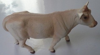 Safari Charolas Cow 5 1/4" Figure 2006