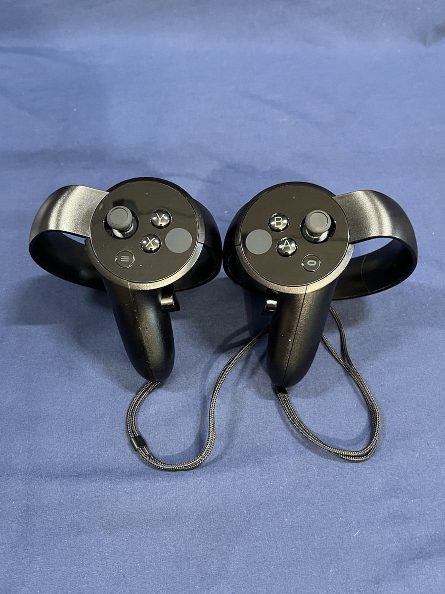 PAIR OF OCULUS RIFT TOUCH CONTROLLERS LEFT RIGHT BLACK TO-R/ TO-L