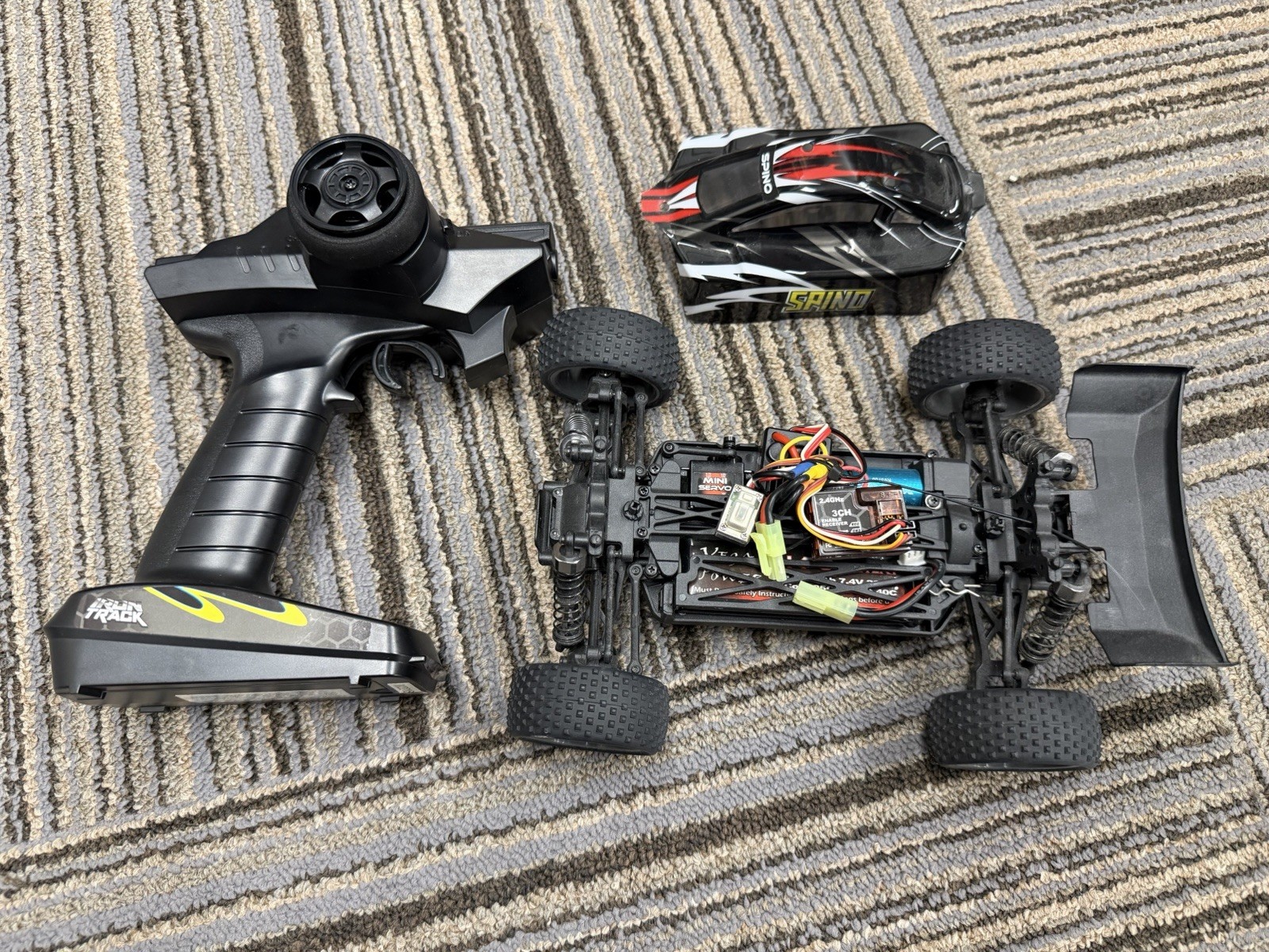 &ndash; 2.4ghz &ndash; Ready To Run