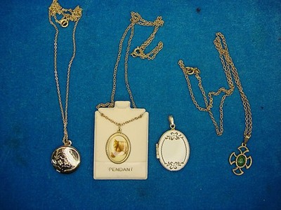 NECKLACE / PENDANT LOT OF 4 - NEAT OLD ESTATE PIECES
