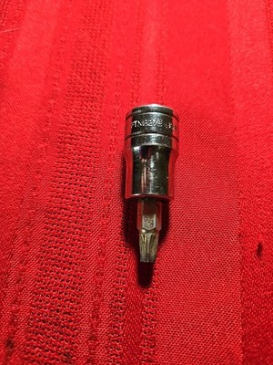 Snap-on Tools  3/8'' Drive T27 Gold Torx Bit Chrome Socket  FTXB27E