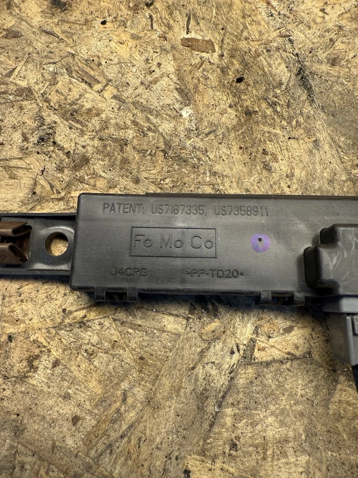 Módulo receptor antena Ford F250 F350 Super Duty 2011-2016 BC3T14B207AB, 07292D Foto 2 de 4