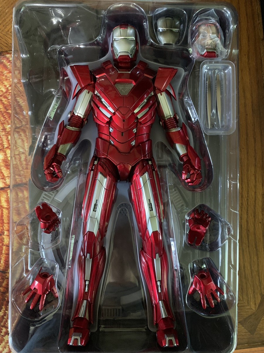 Figura detallada de Iron Man Silver Centurion 32 cm