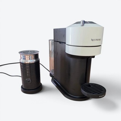 NESPRESSO by Magimix Vertuo Next weiß M700 Kaffeevollautomat + Aeroccino Melker