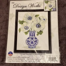 Design Works White Anemones Bouquet in Vase #DW3550 Counted Cross Stitch Kit