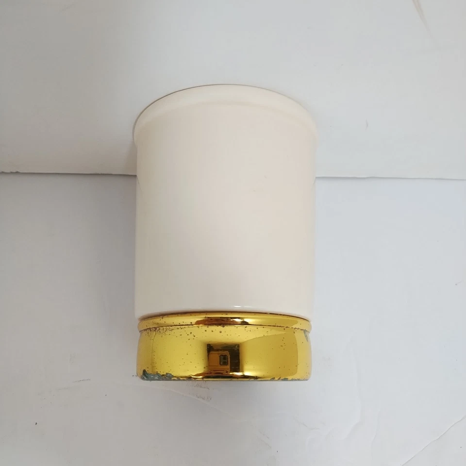 Vaso de baño vintage InterDesign York latón vainilla Foto 3 de 4