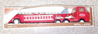 Vintage Tonka 1976-77 No .675 10'' Aerial Ladder Truck. in Box