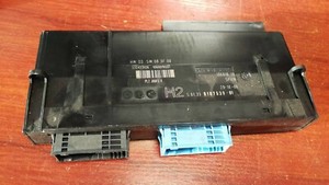 BMW E87 E81 LCI 3 5 TÜRER 120 118D 2007-2011 KAROSSERIE STEUERGERÄT ECU 9187539
