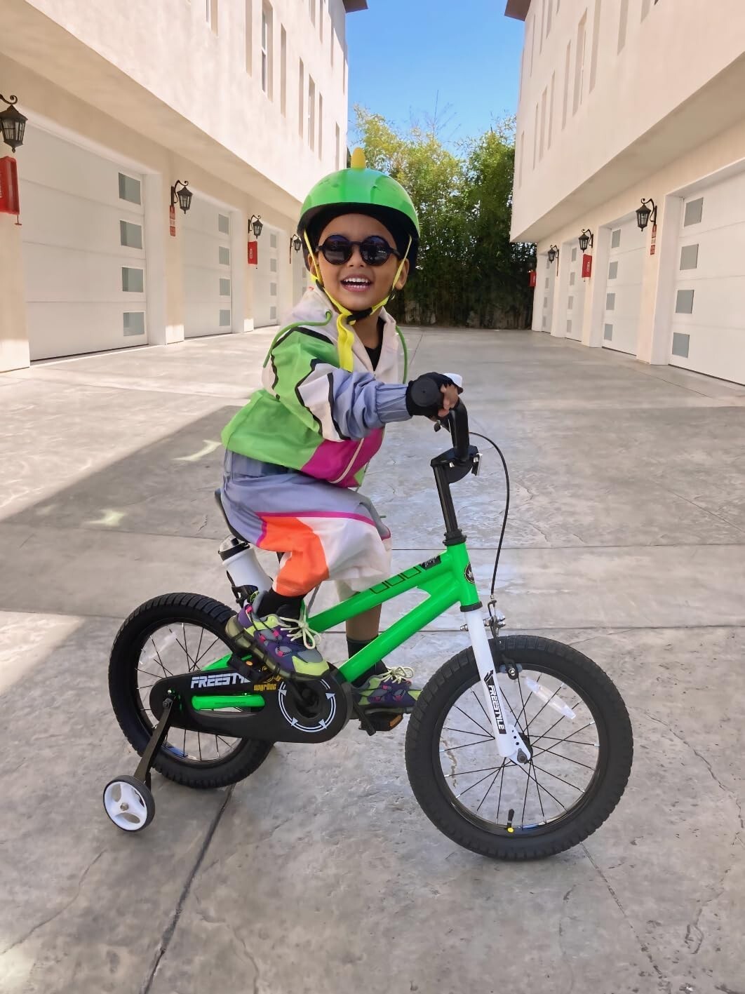 BMX-Inspired Kids Training Bike - 14 Inch with Training Wheels, Green